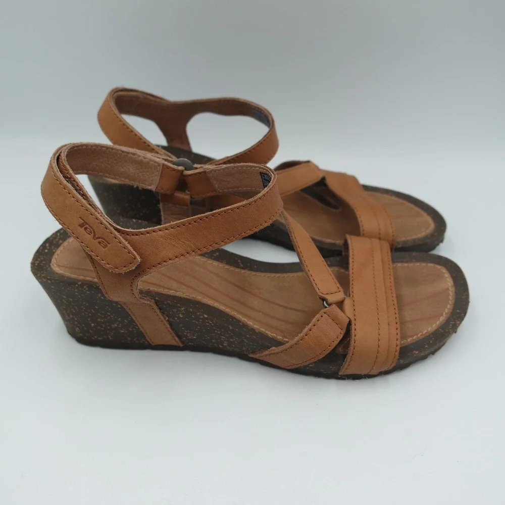 Teva cabrillo women